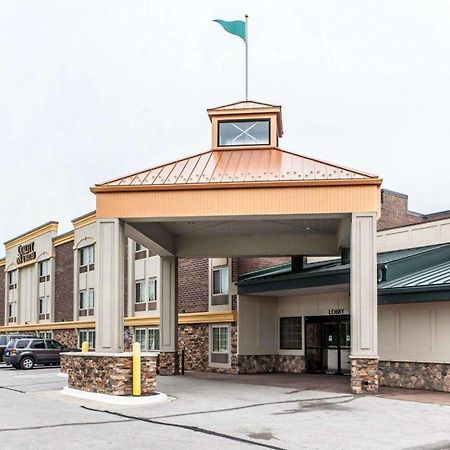 Quality Inn & Suites Ames Conference Center Near Isu Campus エクステリア 写真